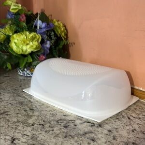 CheseSmart White Bread Box